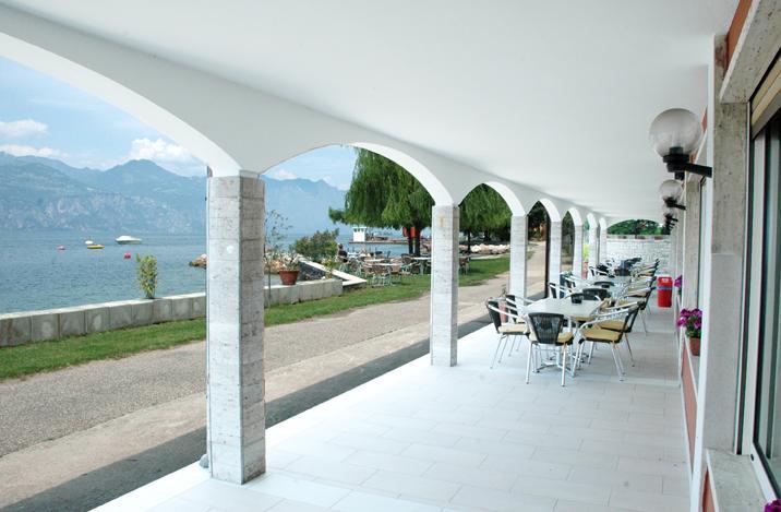 Hotel Garni Vela D'Oro เบรนโซเน ซูล การ์ดา ภายนอก รูปภาพ